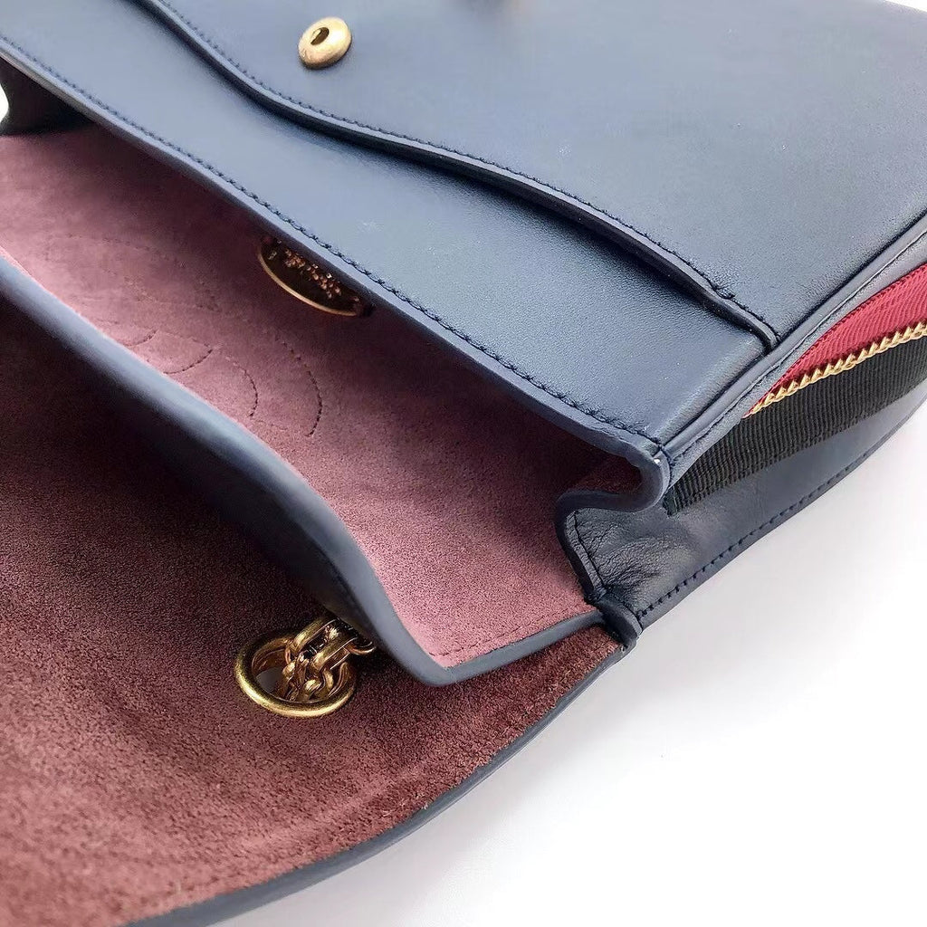 ChanelMaroon Medallion Nude Reissue 2.55 Classic 225 GlamIap Navy Blue Bag For Women 24cm/9.4in