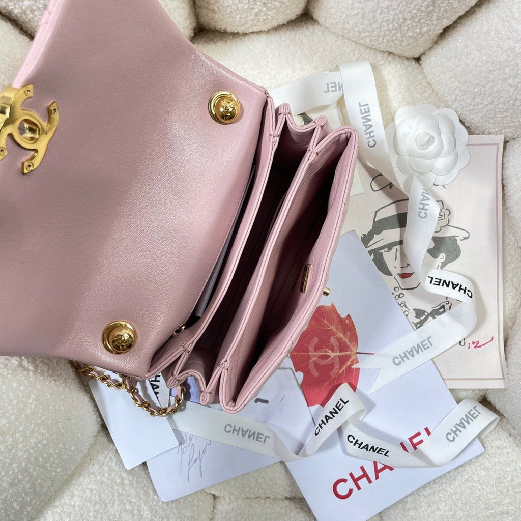 Chanel Flap Bag Gold Hardware PiNike For Women, Women’s Handbags, Shoulder Bags 7.9in/20cm AS3366