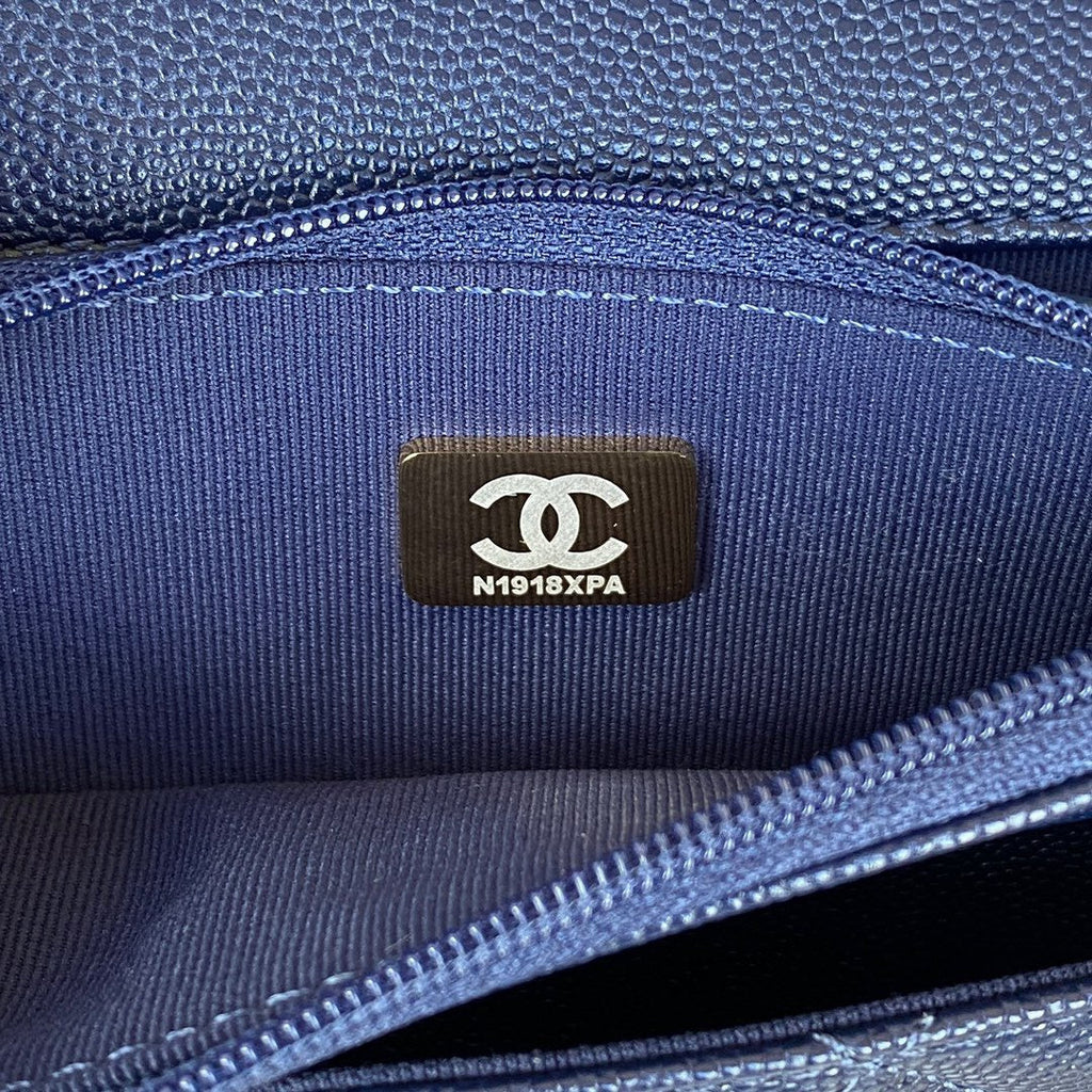 ChanelSmall GlamIap Bag Gold Hardware Navy Blue For Women Handbags, Shoulder Bags 7.5in/19cm AP2840