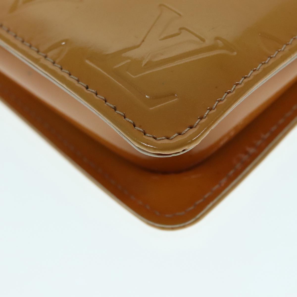 Louis Vuitton Lexington   Leather Clutch Bag