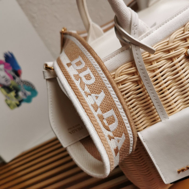 Prada Bags - Luxera Bags - 004