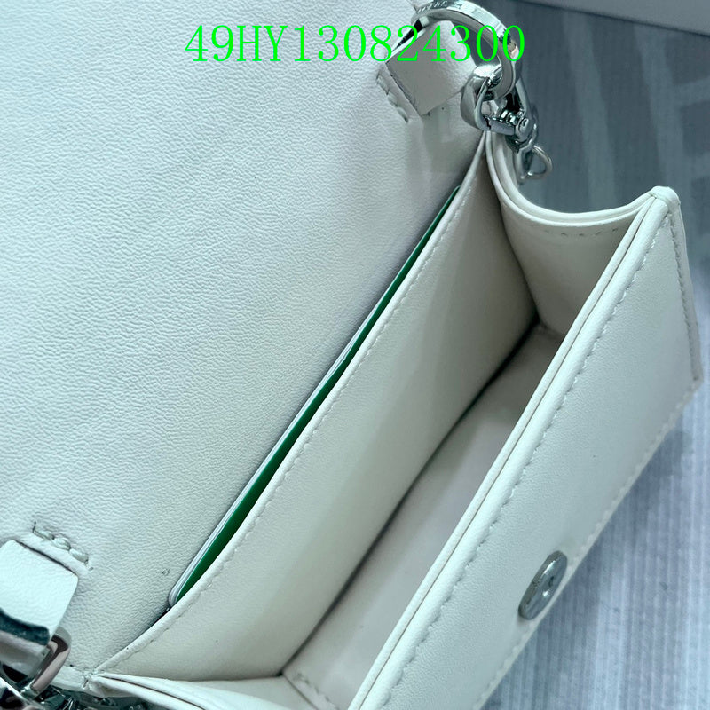 Prada Bags - The Luxera Bags  019