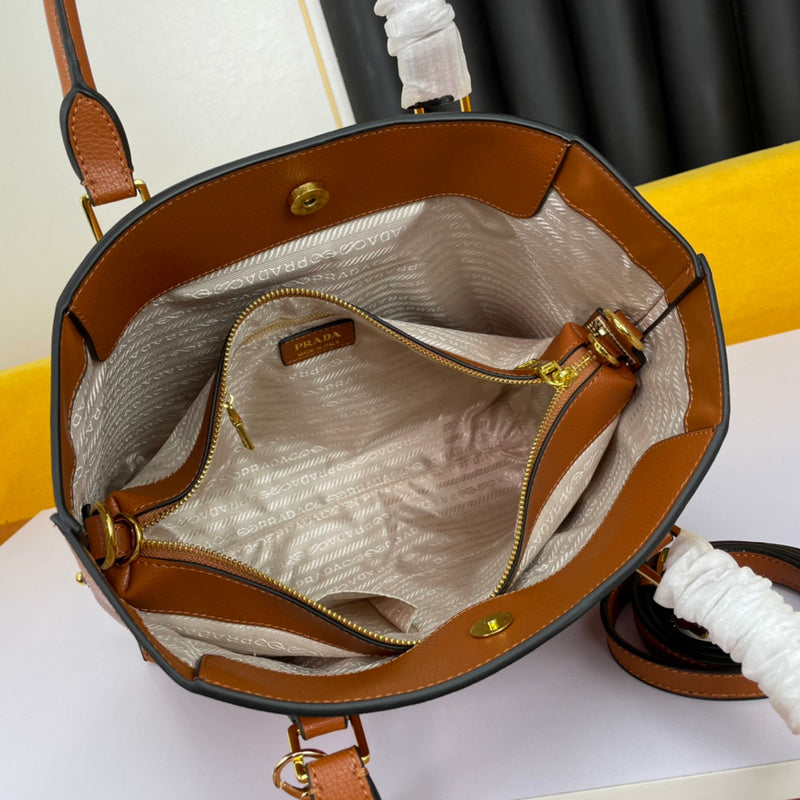 Barnes-Bags - Prada Bags - 965