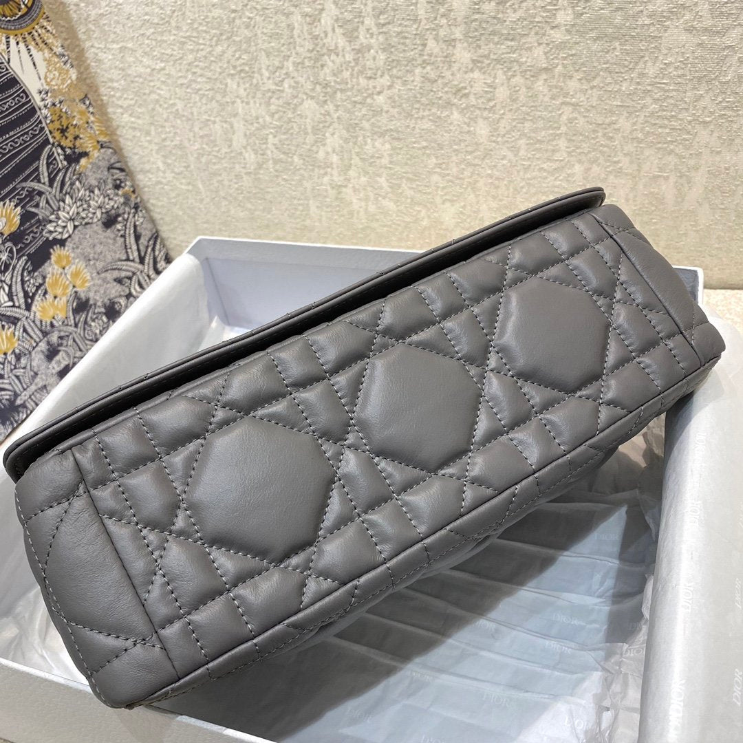 Large Caro Bag Grey Padded Macrocannage, Dark Grey, For Women WomenÃ¢â‚¬â„¢s Handbags, Crossbody Bags, 28cm CD