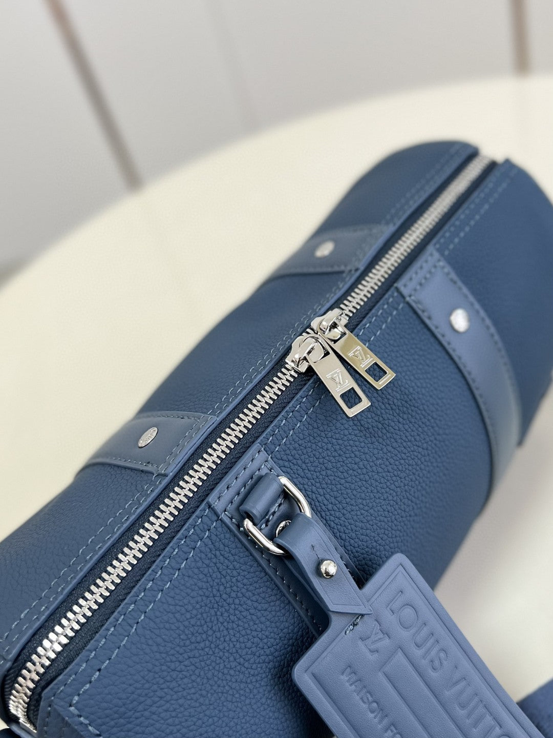 Louis Vuitton City Keepall Aerogram Blue For Men, Bags, Shoulder And Crossbody Bags 10.6in/27cm Louis Vuitton