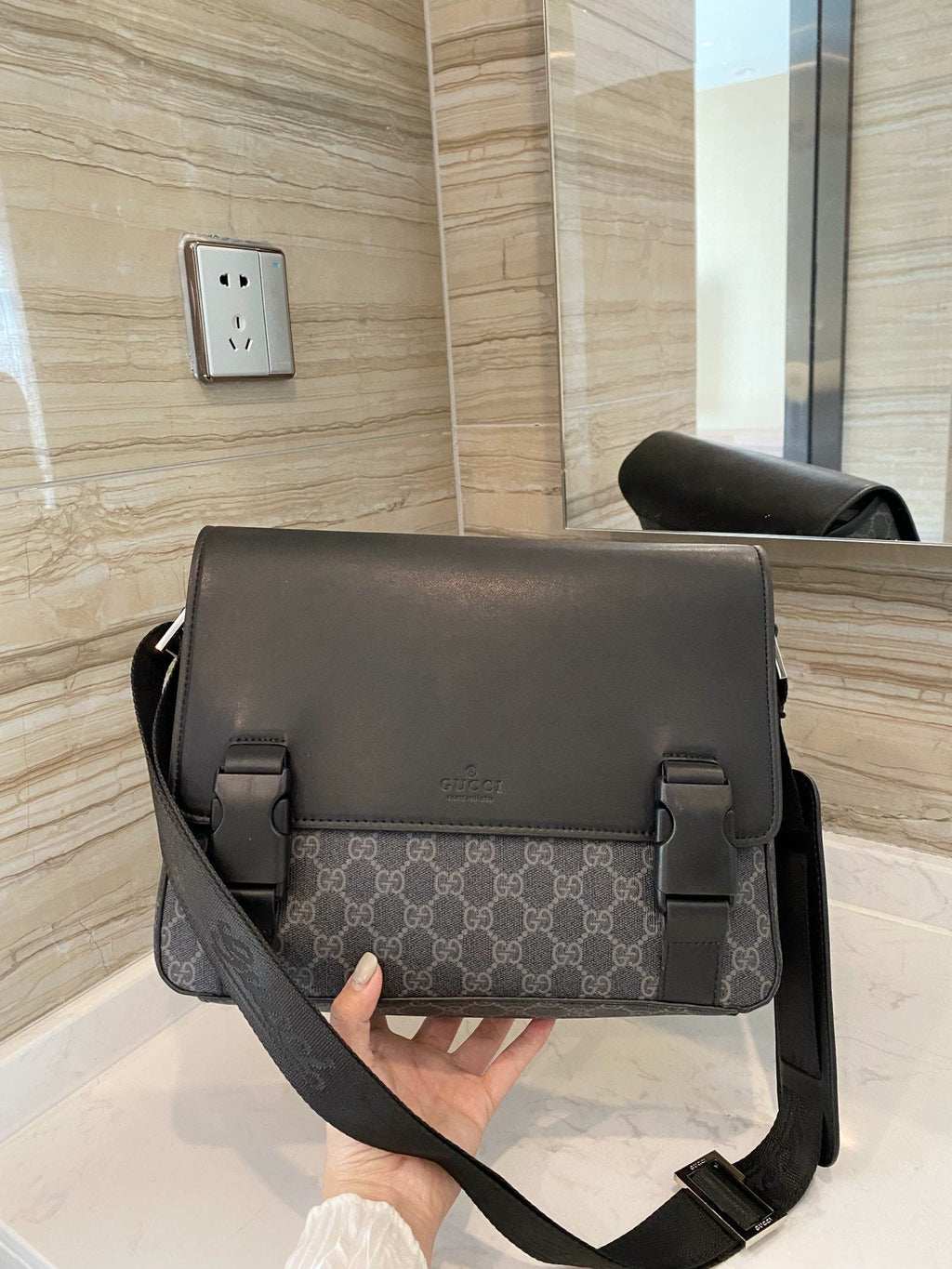 LB - New 1:1 rep  Bags Gucci 214