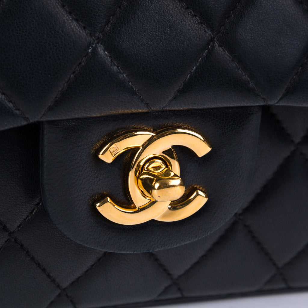 Classic Flap Bag Medium
