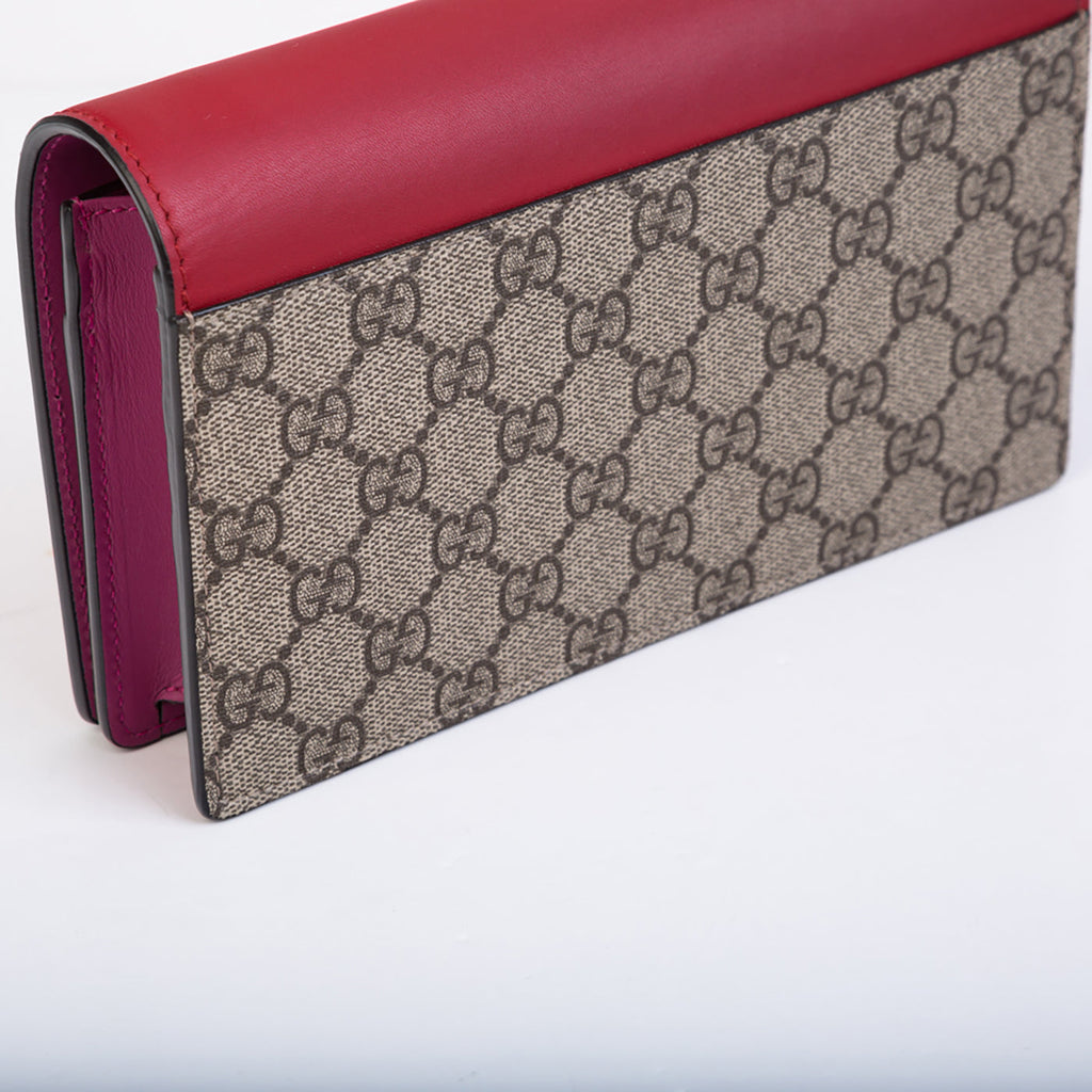 Multi-coloured Gucci Supreme WOC