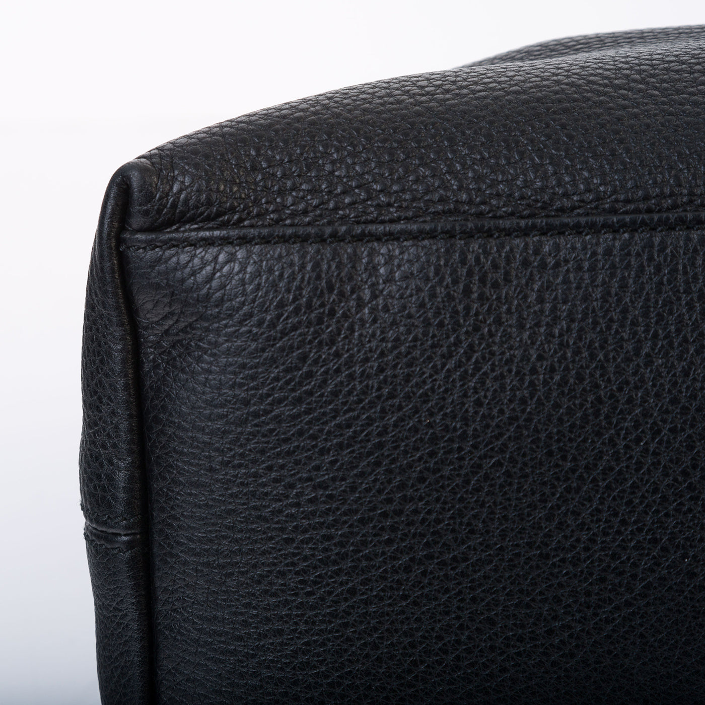 Soho MeDiorum Textured Shoulder Bag