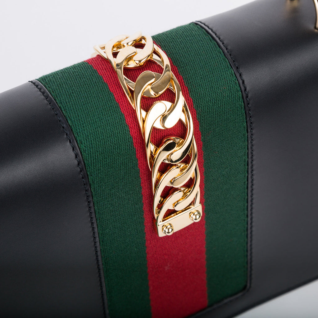 SyLouis Vuittonie Small Shoulder Bag
