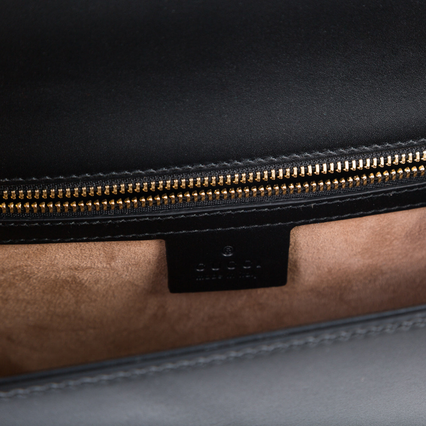 SyLouis Vuittonie Small Shoulder Bag