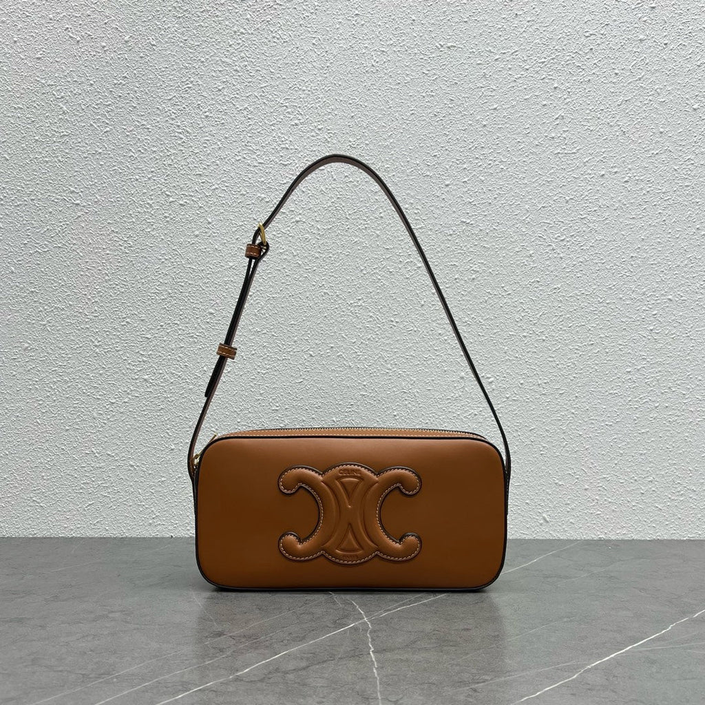 Camera Shoulder Bag Cuir Triomphe Brown For Women 10in/26cm 199183DU3.04LU