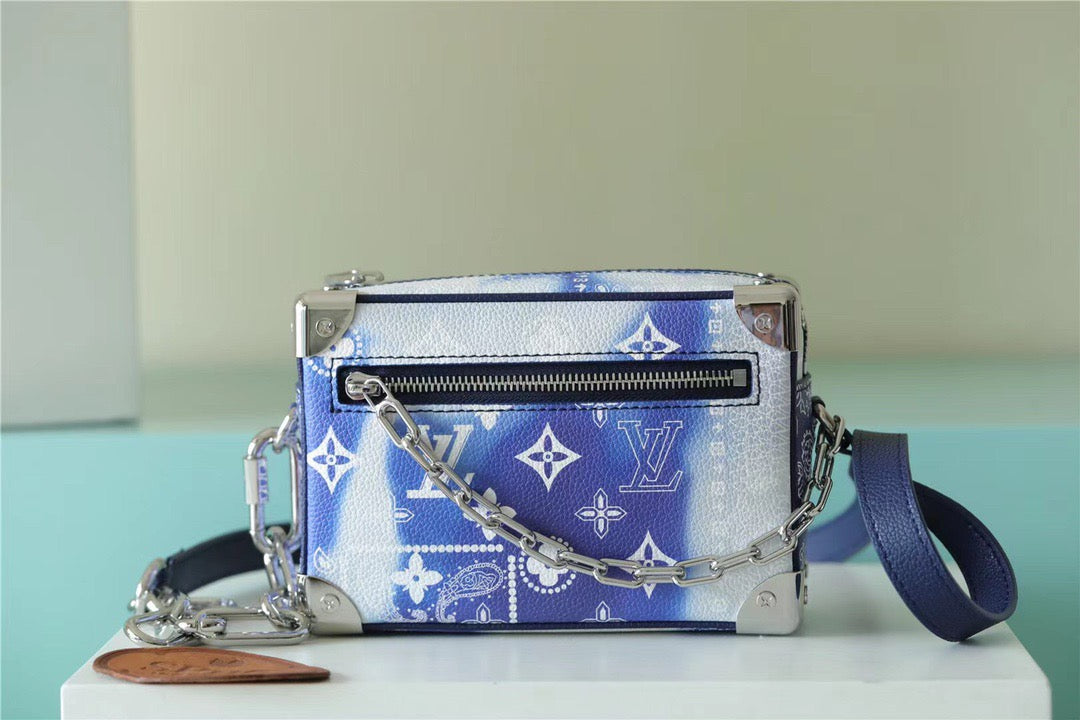 Louis Vuitton Mini Soft Trunk Monogram Bandana Blue For Men, Bags, Shoulder And Crossbody Bags 7.3in/18.5cm Louis Vuitton M20557