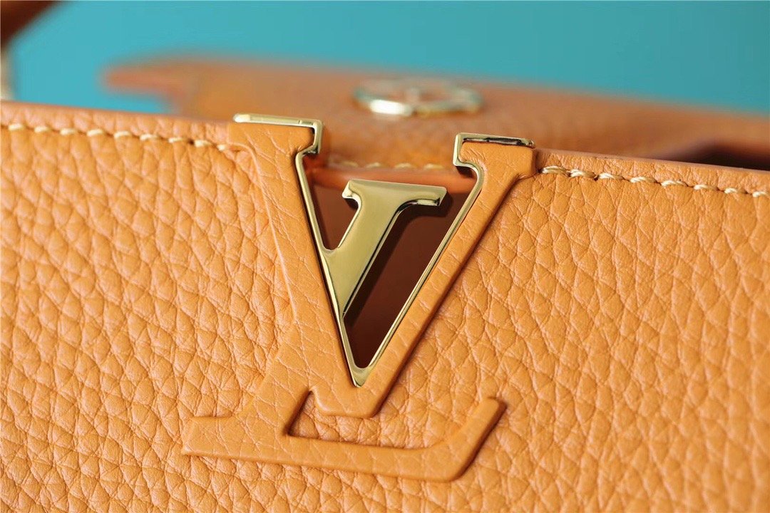 Louis Vuitton Capucines Taurillon Jaune Sunbeam For Women,  Shoulder And Crossbody Bags 27cm/10.6in Louis VuittonÃƒâ€šÃ‚Â 