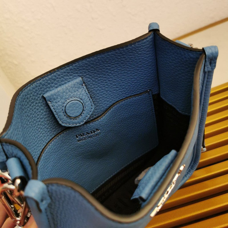 Prada Shoulders Bags - 009