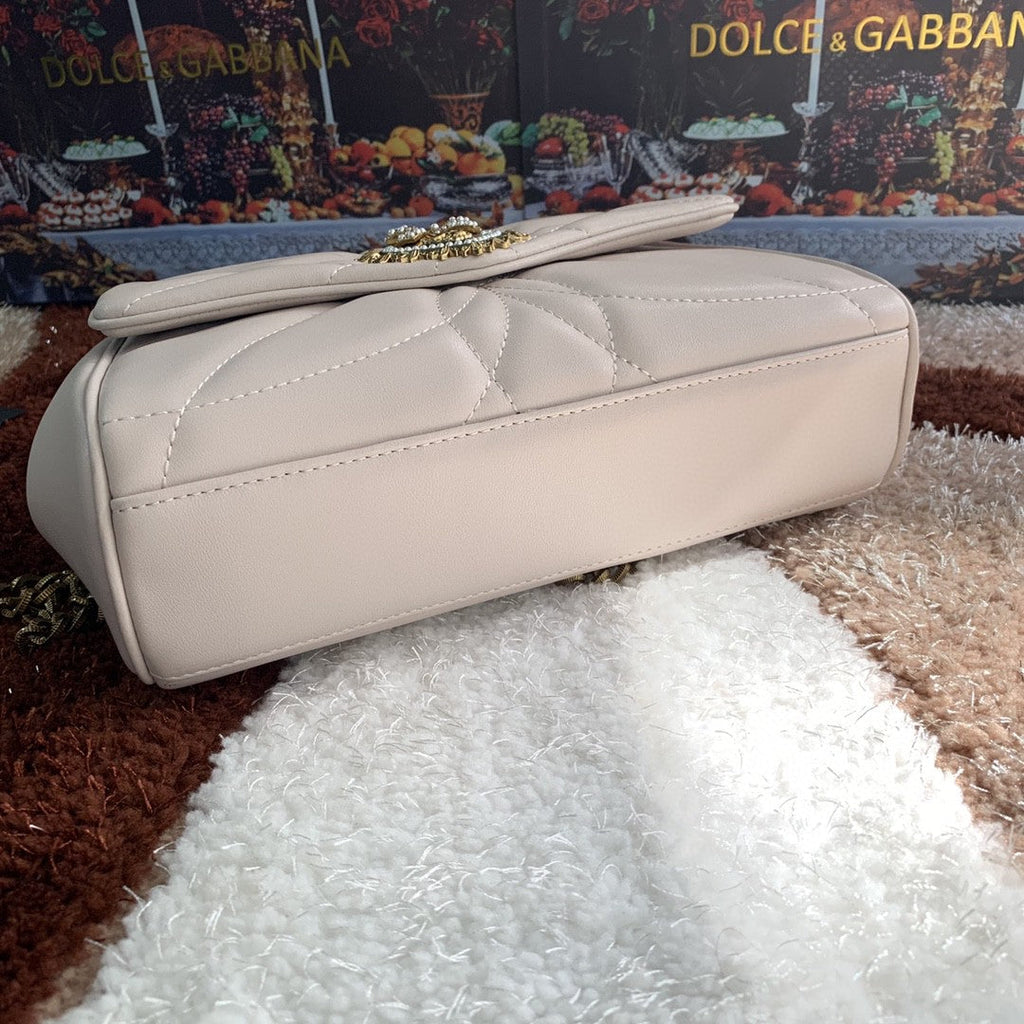 DG MeDiorum Devotion Shoulder Bag In Quilted Nappa White For Women 10.2in/26cm DG