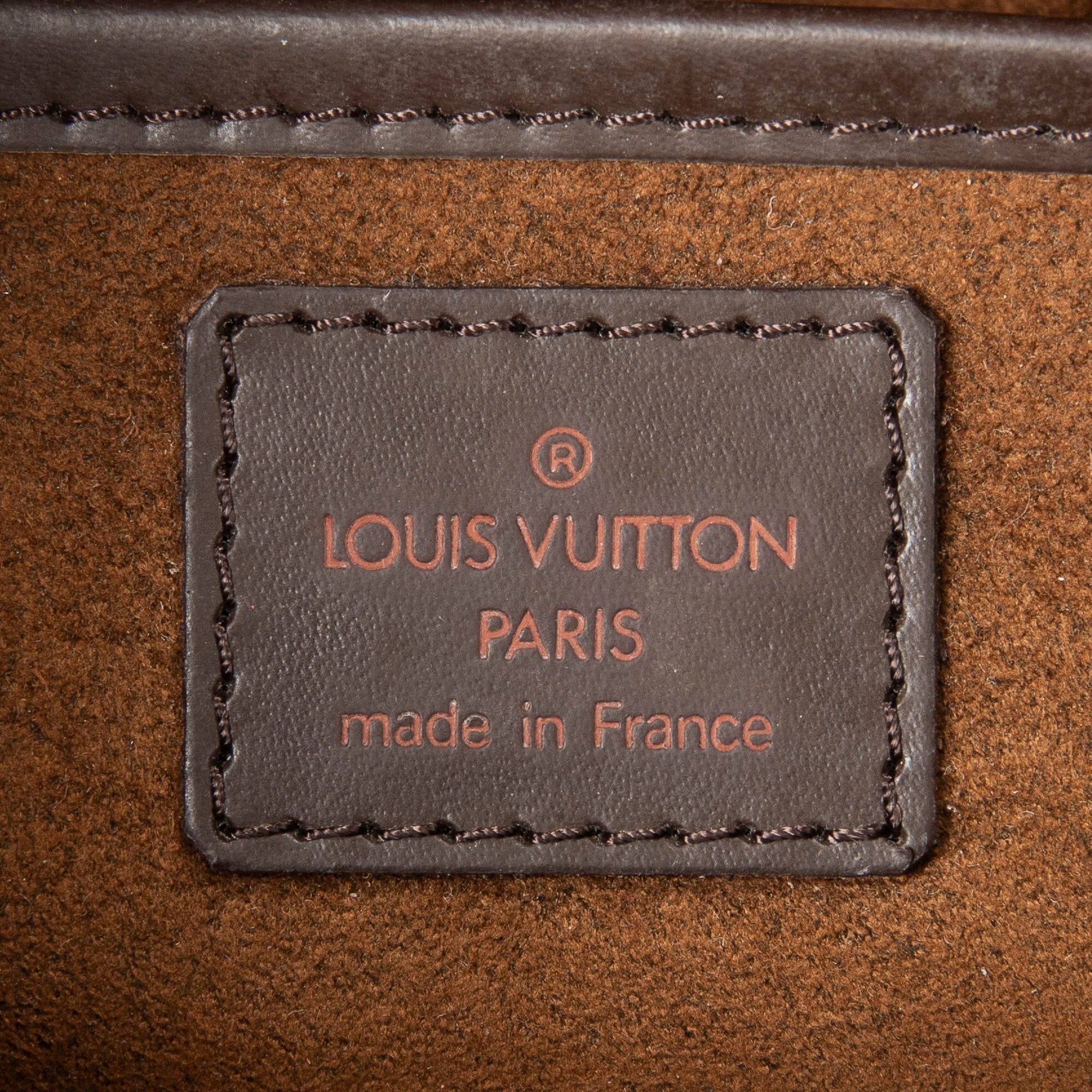 Saint Louis Clutch