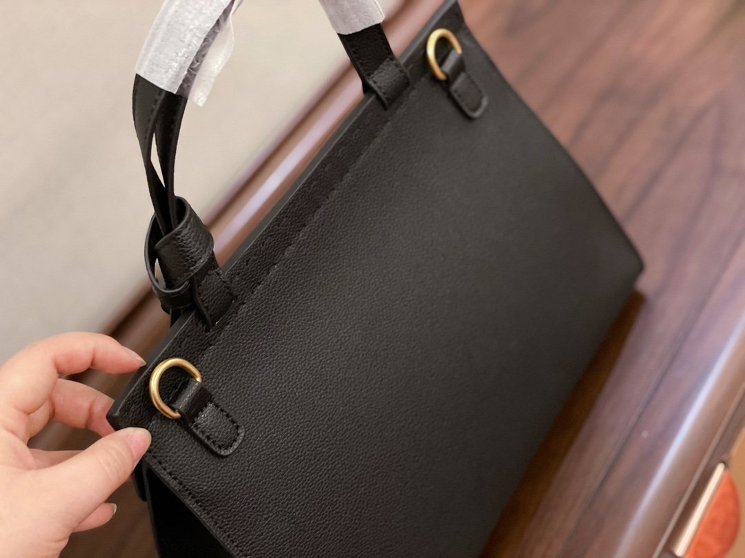 LB - New 1:1 rep  Bags Gucci 216