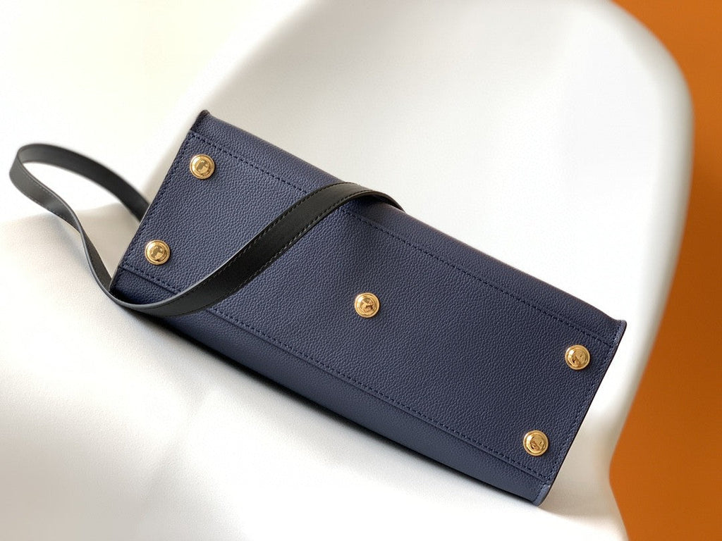 Louis Vuitton On My Side MM Tote Bag Monogram Canvas Navy Blue For Women,  Shoulder Bags 12in/31cm Louis Vuitton M55933