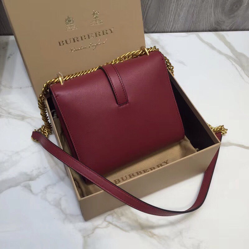 Burberry Grommet Detail Crossbody Bag Dark Red For Women, Bags 7.1in/20cm