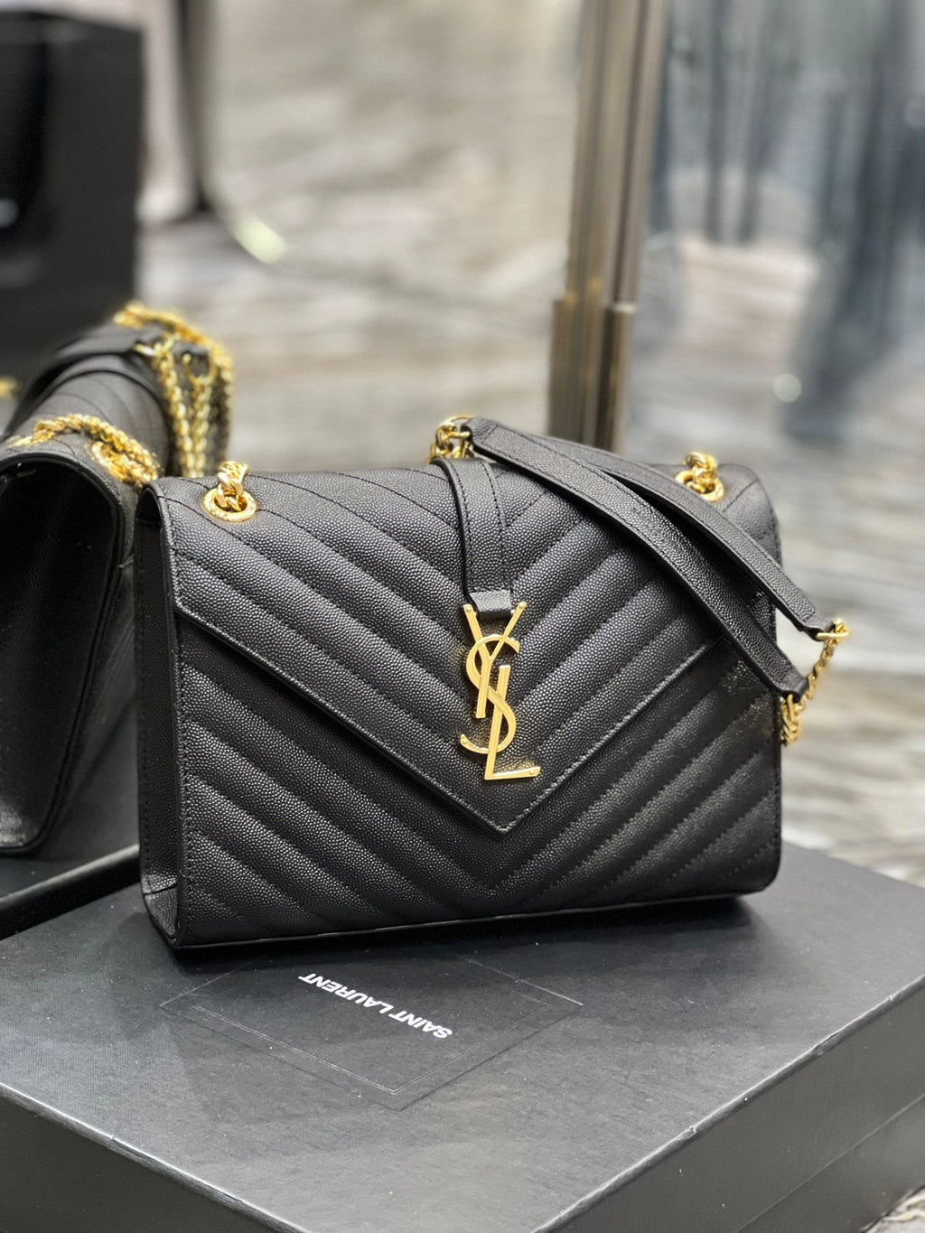 YSSL College Medium Chain Bag Black Gold Toned Hardware For Women 9in/24cm YSL 600279BRM071000