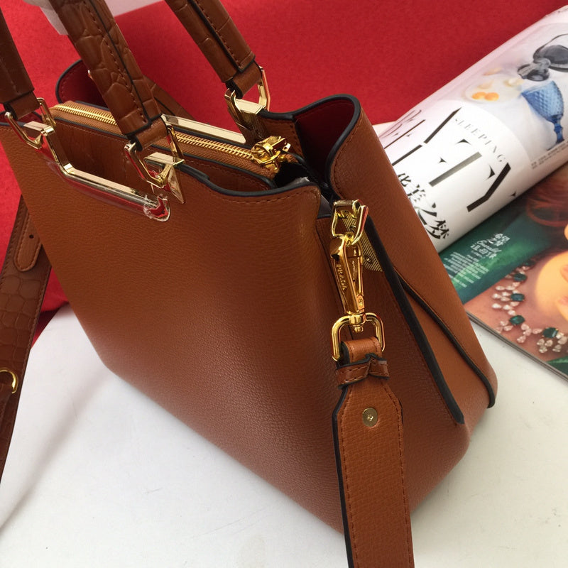 Barnes-Bags - Prada Bags - 899