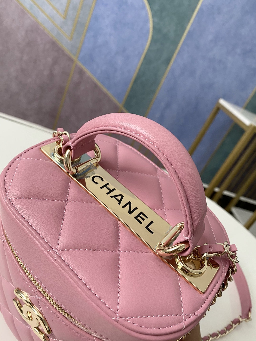 Chanelouis Vuittonanity Case Gold Hardware PiNike For Women Handbags, Shoulder Bags 9.4in/24cm