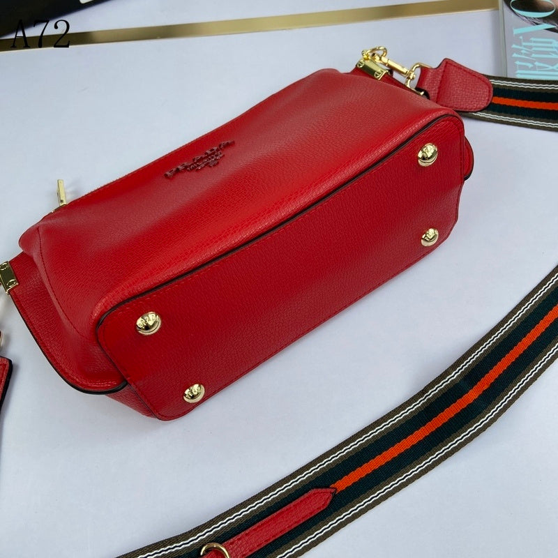 Barnes-Bags - Prada Bags - 974