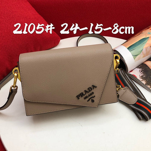 Barnes-Bags - Prada Bags - 924