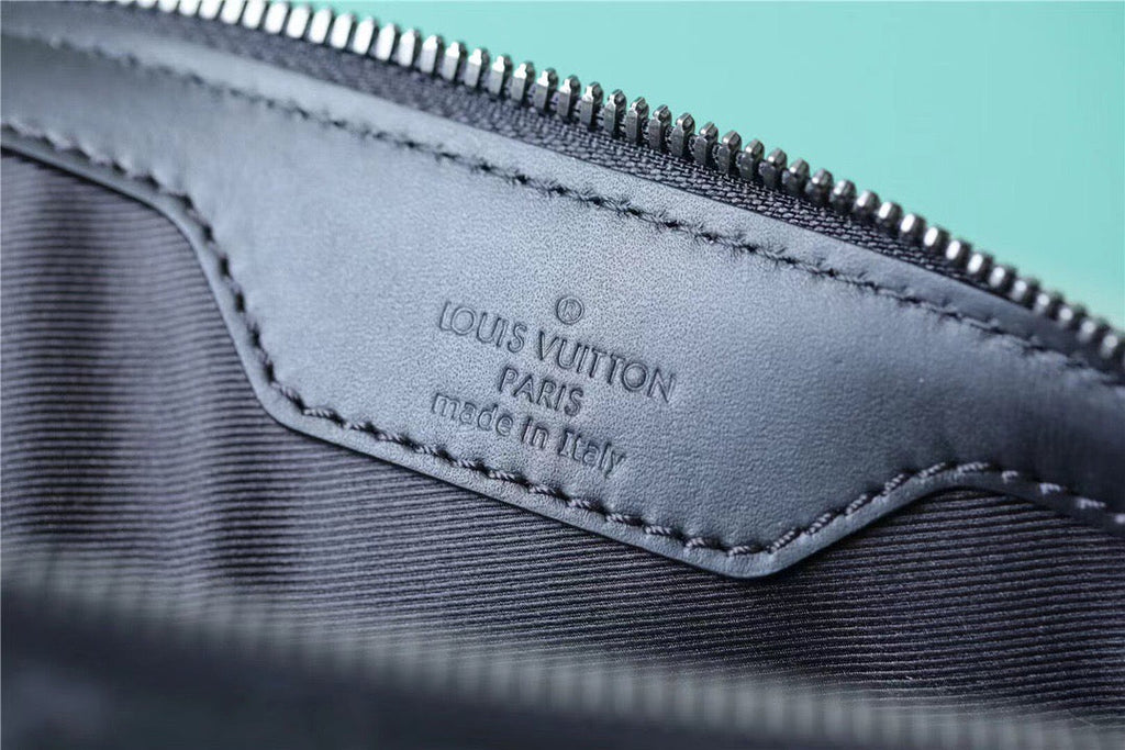 Louis Vuitton Sac Plat Cross Monogram Eclipse Reverse Canvas For Men, Bags, Shoulder And Crossbody Bags 11.2in/28.5cm Louis Vuitton M59664