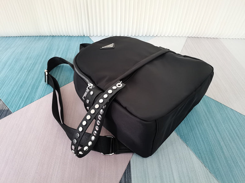 Barnes-Bags - Prada Bags - 897
