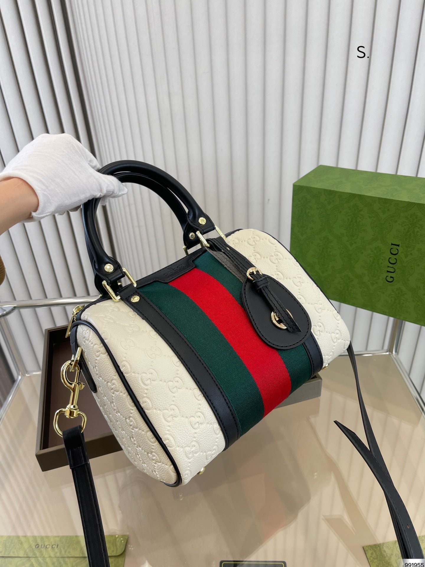 LB - New 1:1 rep  Bags Gucci 538