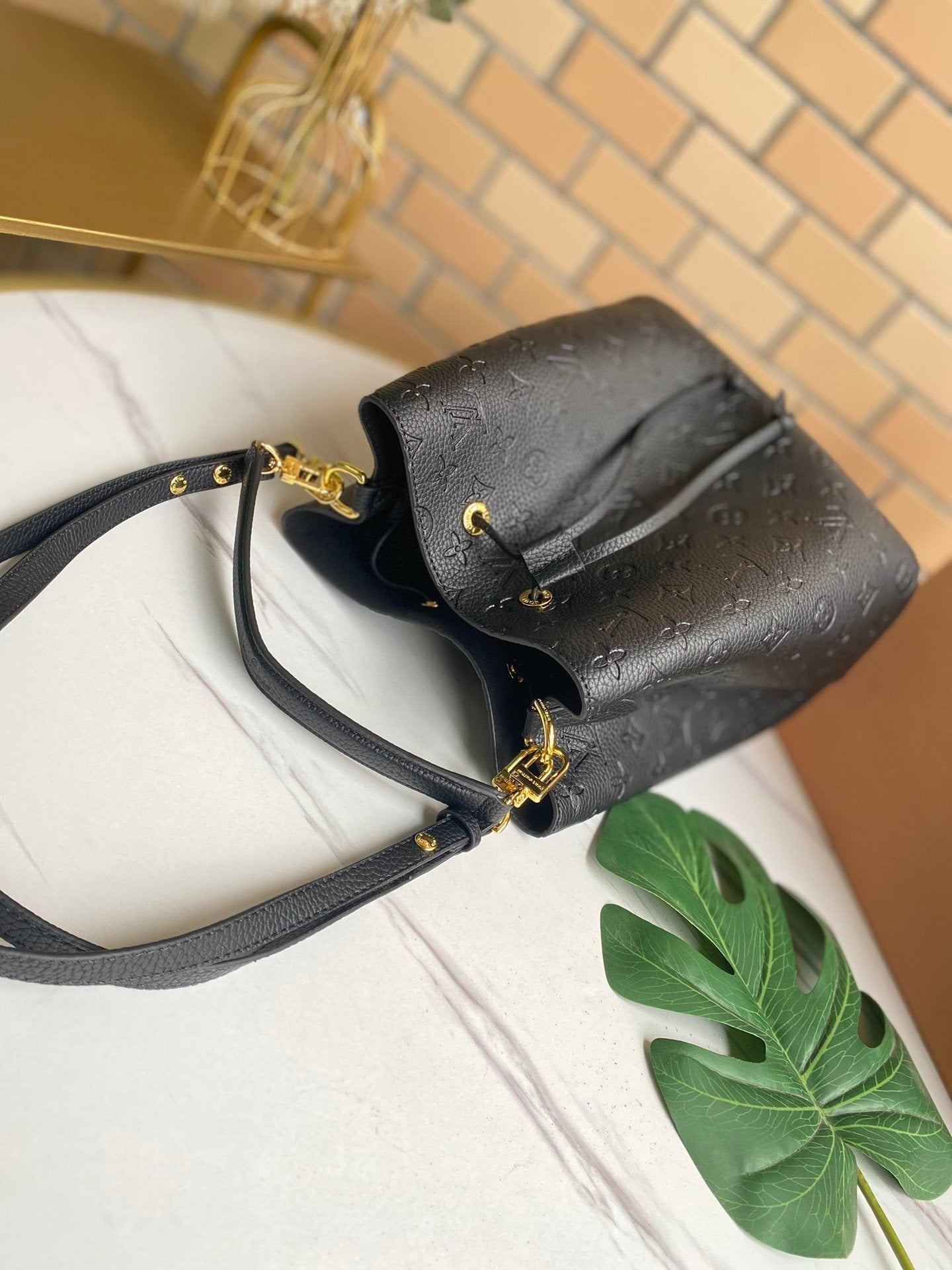 Louis Vuitton NeoNoe MM Bucket Bag Monogram Empreinte Black For Women, WomenÃƒÂ¢Ã¢â€šÂ¬Ã¢â€žÂ¢s Handbags, Shoulder Bags 10.2in/26cm Louis Vuitton M45256