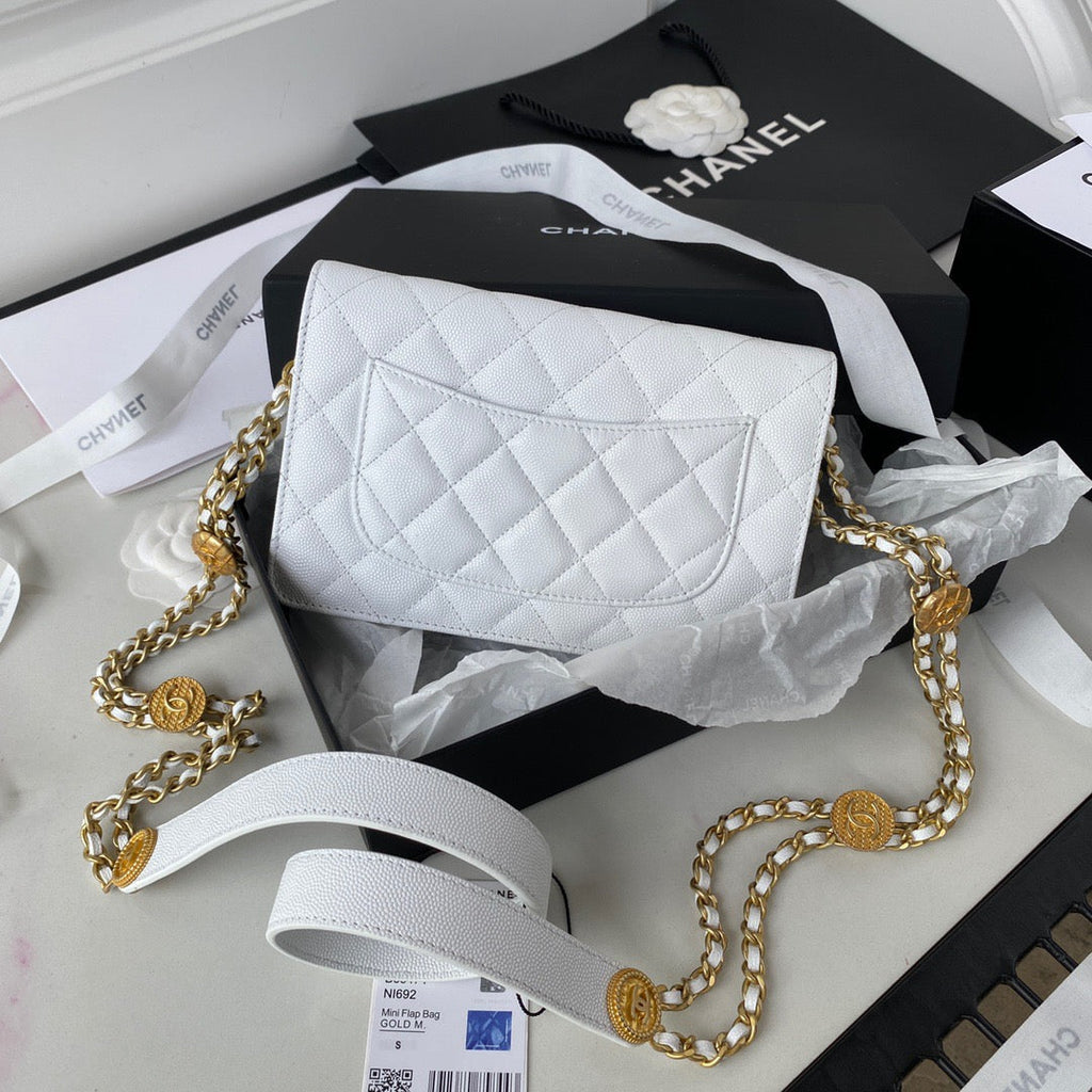 ChanelSmall Flap Bag Gold Hardware White For Women, Women’s Handbags, Shoulder Bags 7.5in/19cm AP2840