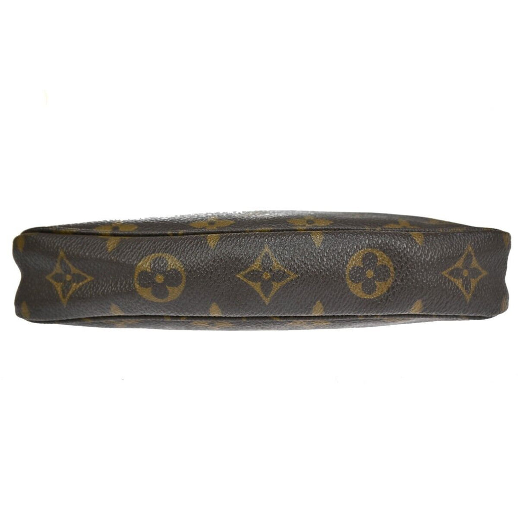 Louis Vuitton Pochette Accessoires  Canvas Clutch Bag