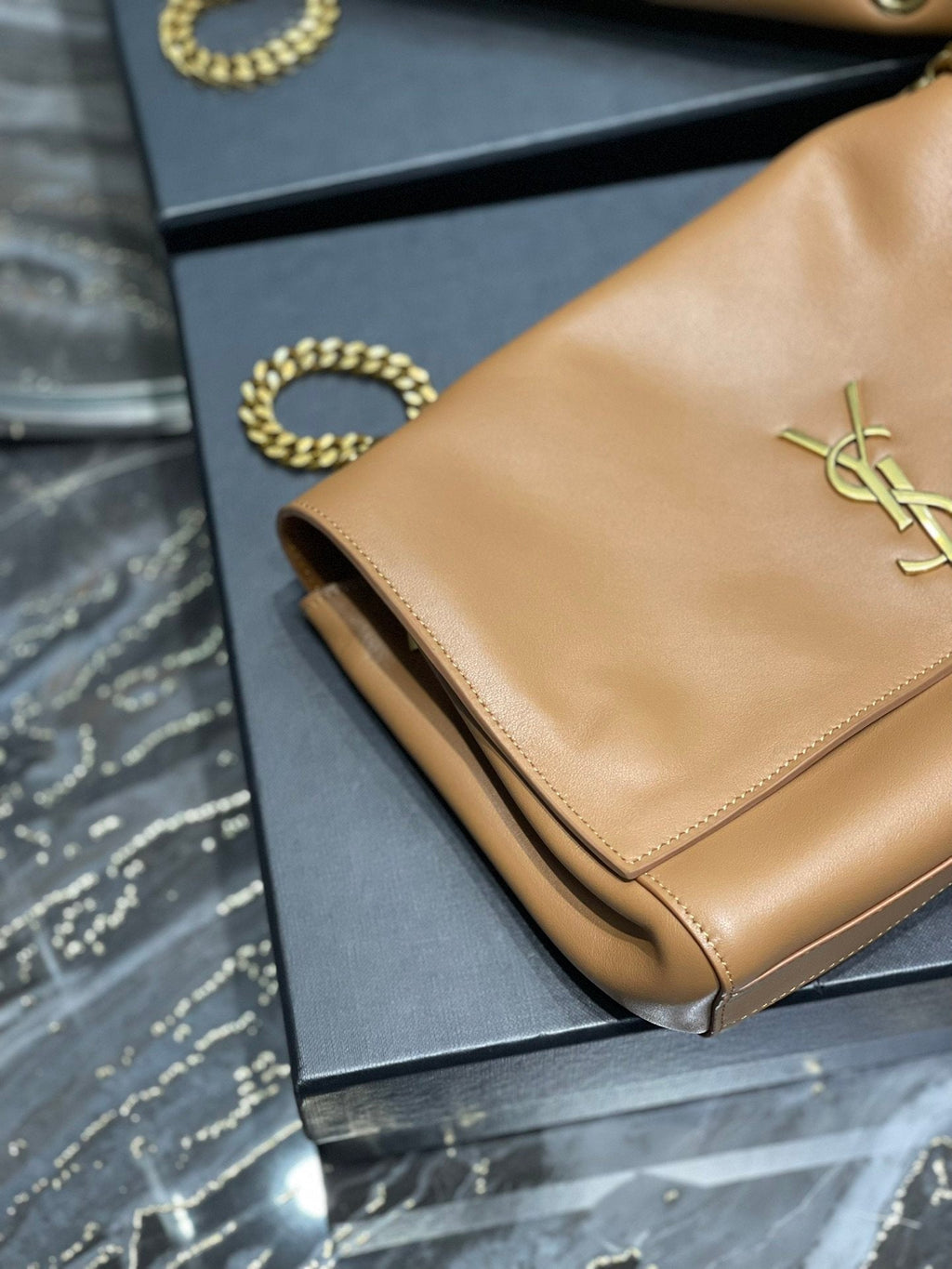 Top Quality Kate MeTop Qualityum Reversible Chain Bag Brown In Suede With Gold Hardware For Women 11.2in/29cm YSL