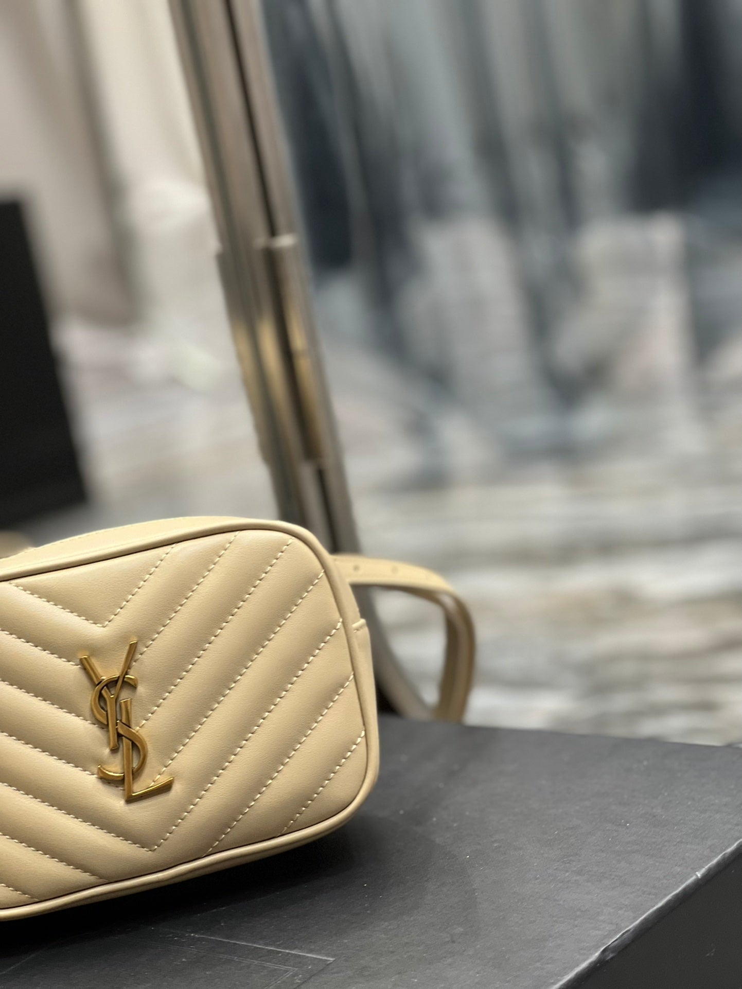 YSSL Lou Belt Bag Beige In MatelassÃ© Gold Toned Hardware For Women 6.1in/15cm YSL 614031DV7072721