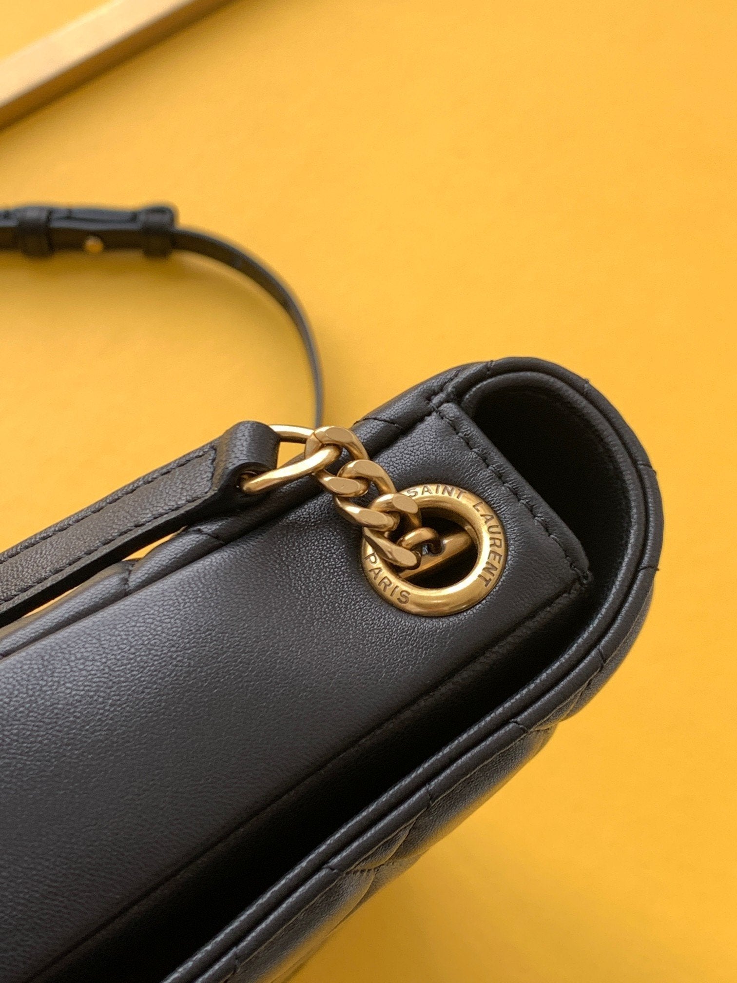 YSSL Kate 99 Chain Bag Black With Gold Hardware For Women 10in/26cm YSL