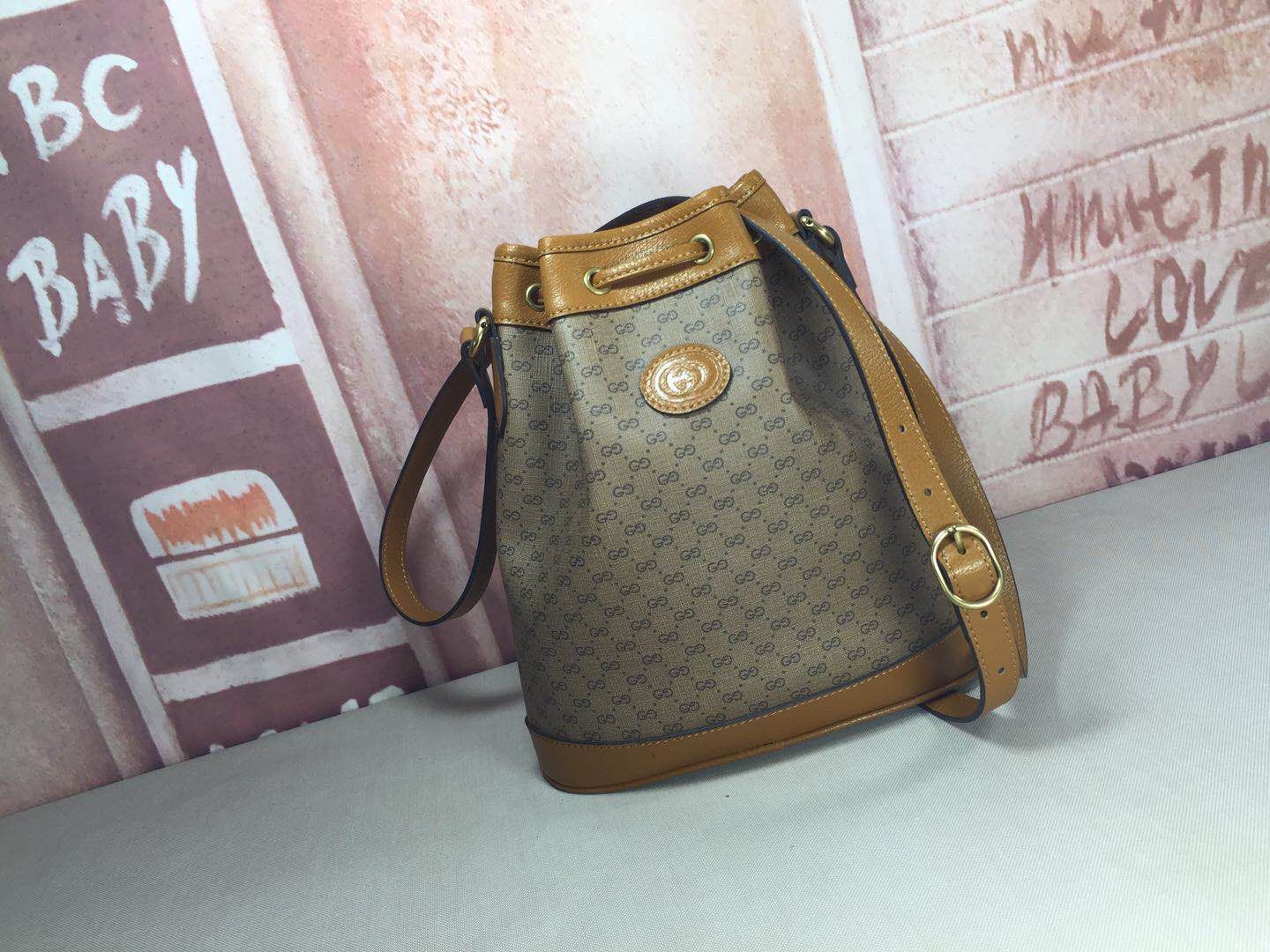 Bags Gucci 642