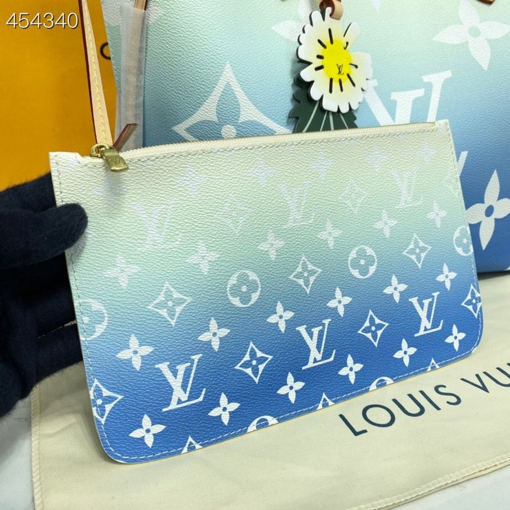 Louis Vuitton Neverfull MM Tote Bag Monogram Giant Canvas Blue For Women,  Shoulder Bags 12.2in/31cm Louis Vuitton M45678
