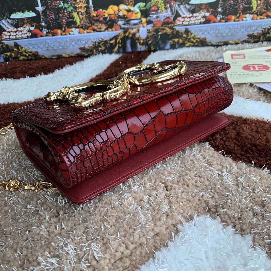 Girls CrossBody Bag Burgundy For Women 8.3in/21cm GLAMI