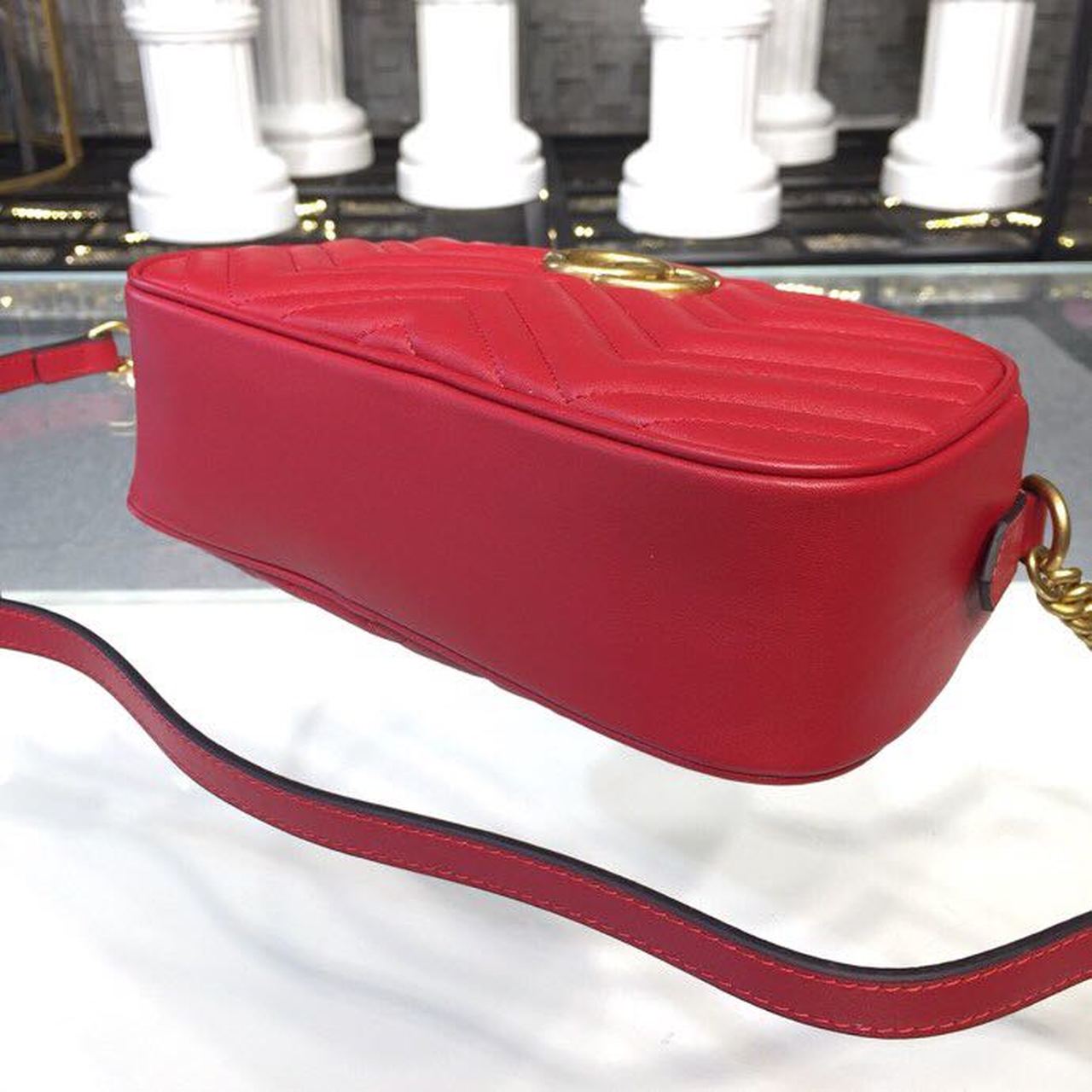 Gucci Marmont Small Matelassé Shoulder Bag Hibiscus Red Matelassé Chevron For Women 9.5in/24cm Gucci 447632 DTD1T 6433
