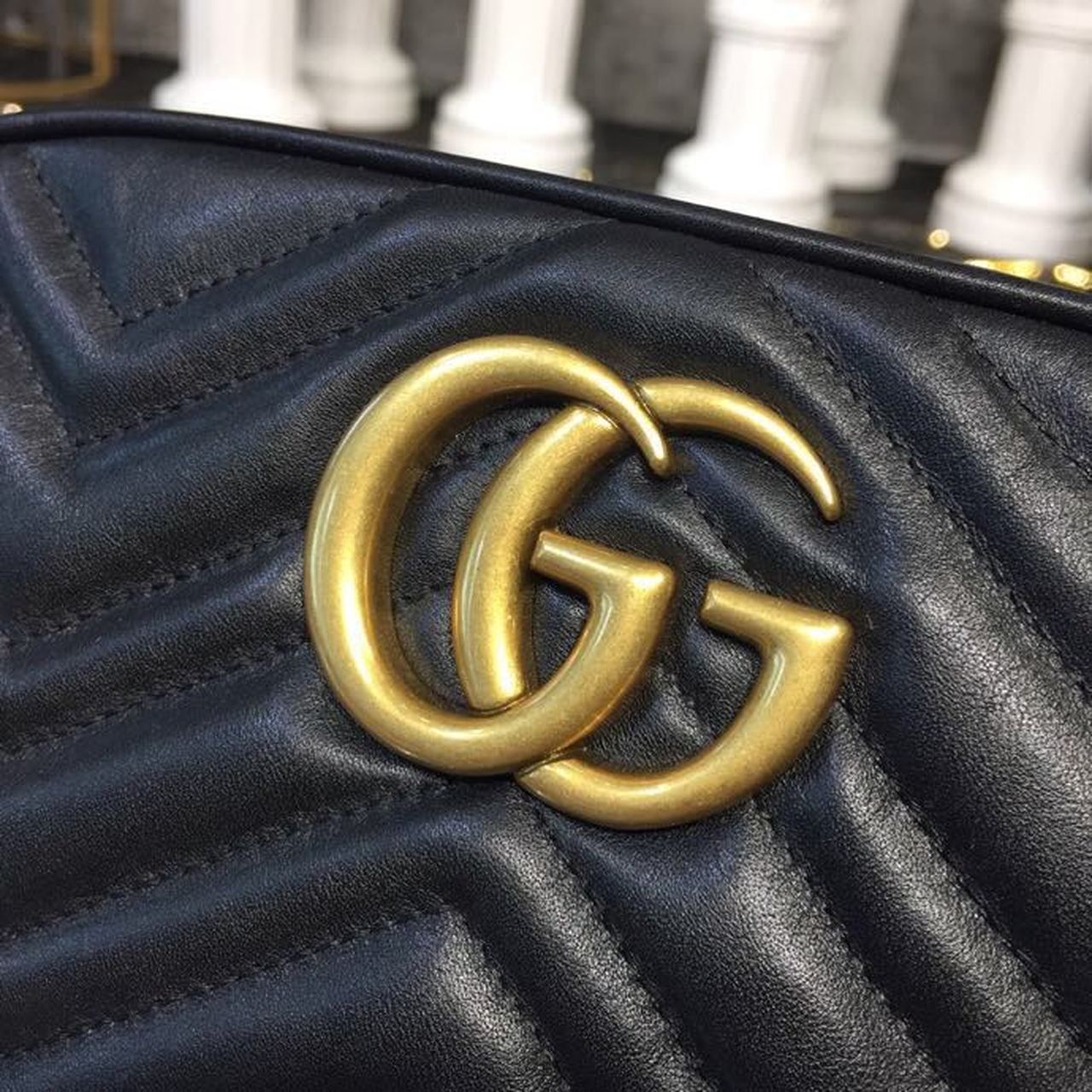 Gucci Marmont Small Matelassé Shoulder Bag Black Matelassé Chevron For Women 9.5in/24cm Gucci 447632 DTD1T 1000