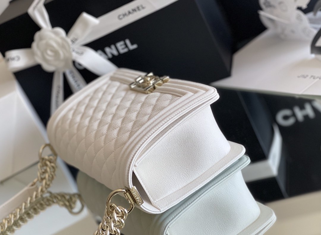 ChanelMeGLAMIum Classic GlamIap Bag 25cm White For Women A67086