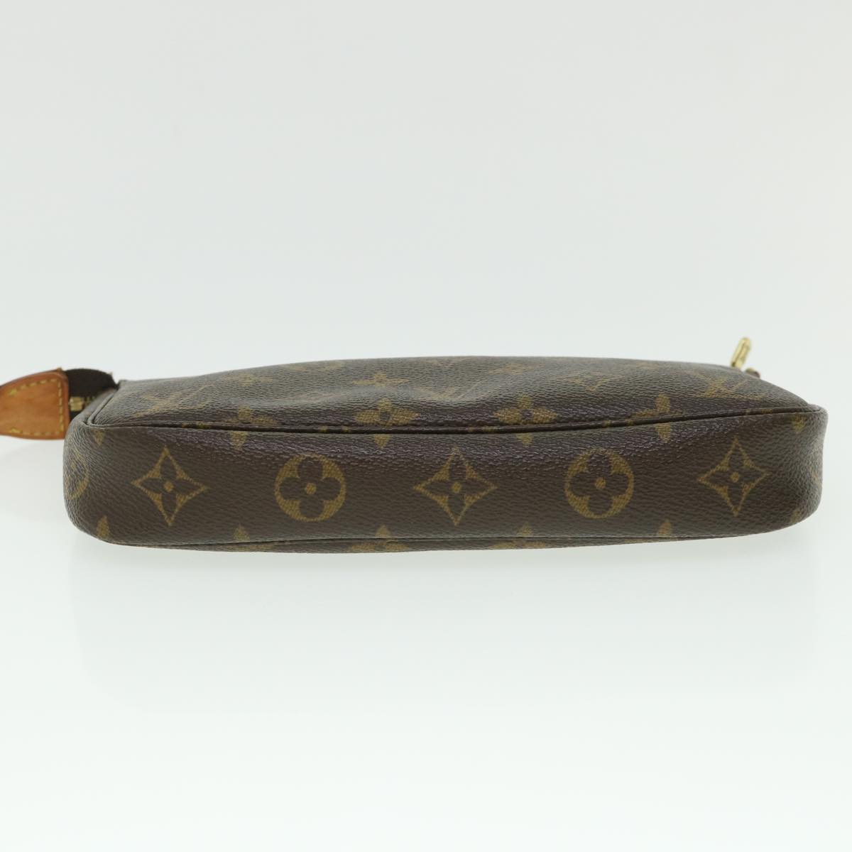 Louis Vuitton Pochette Accessoires  Canvas Clutch Bag