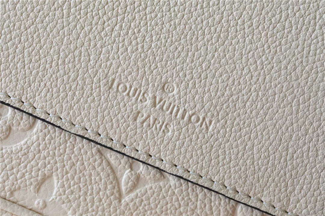 Louis Vuitton MarGLAMIau Monogram Empreinte Cream Beige For Women,  Shoulder And Crossbody Bags 9.6in/29.5cm Louis Vuitton M46201
