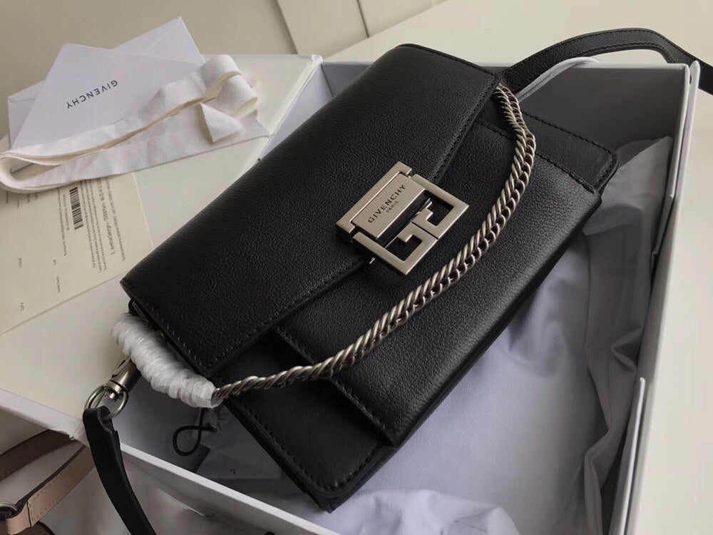 gv GV3 Bag Black For Women, Handbags, Shoulder Bags 11.4in/29cm GVC