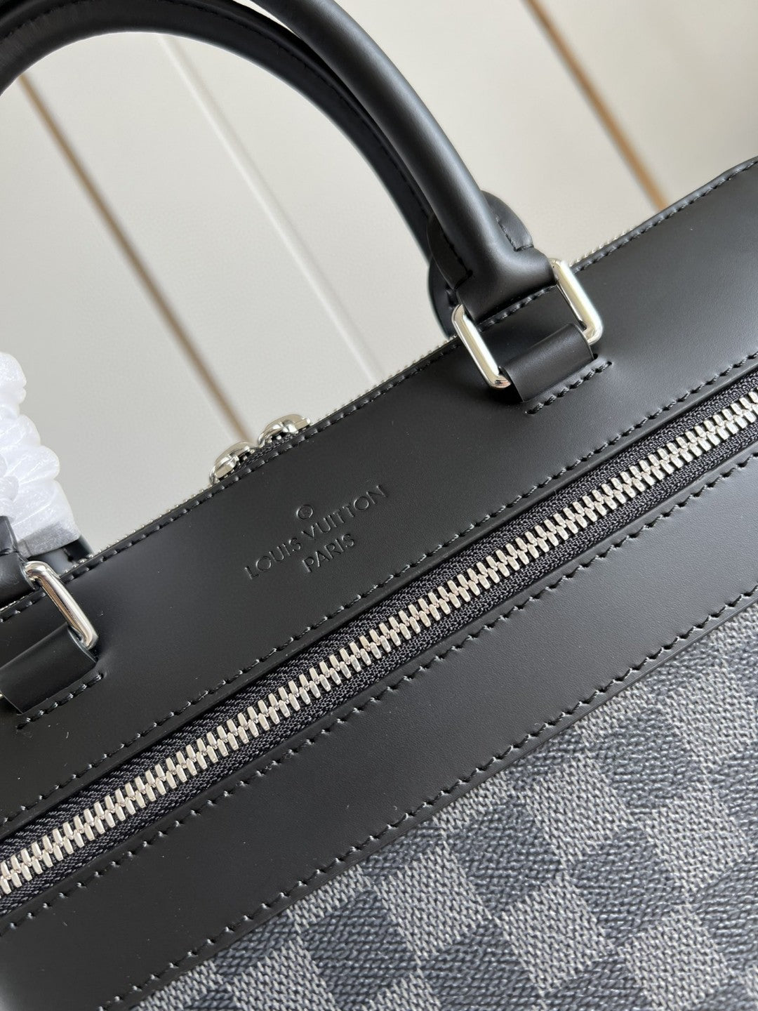 Louis Vuitton Porte Documents Jour Business Bag Damier Graphite For Men, Bags, Shoulder And Crossbody Bags 14.6in/37cm Louis Vuitton N48260