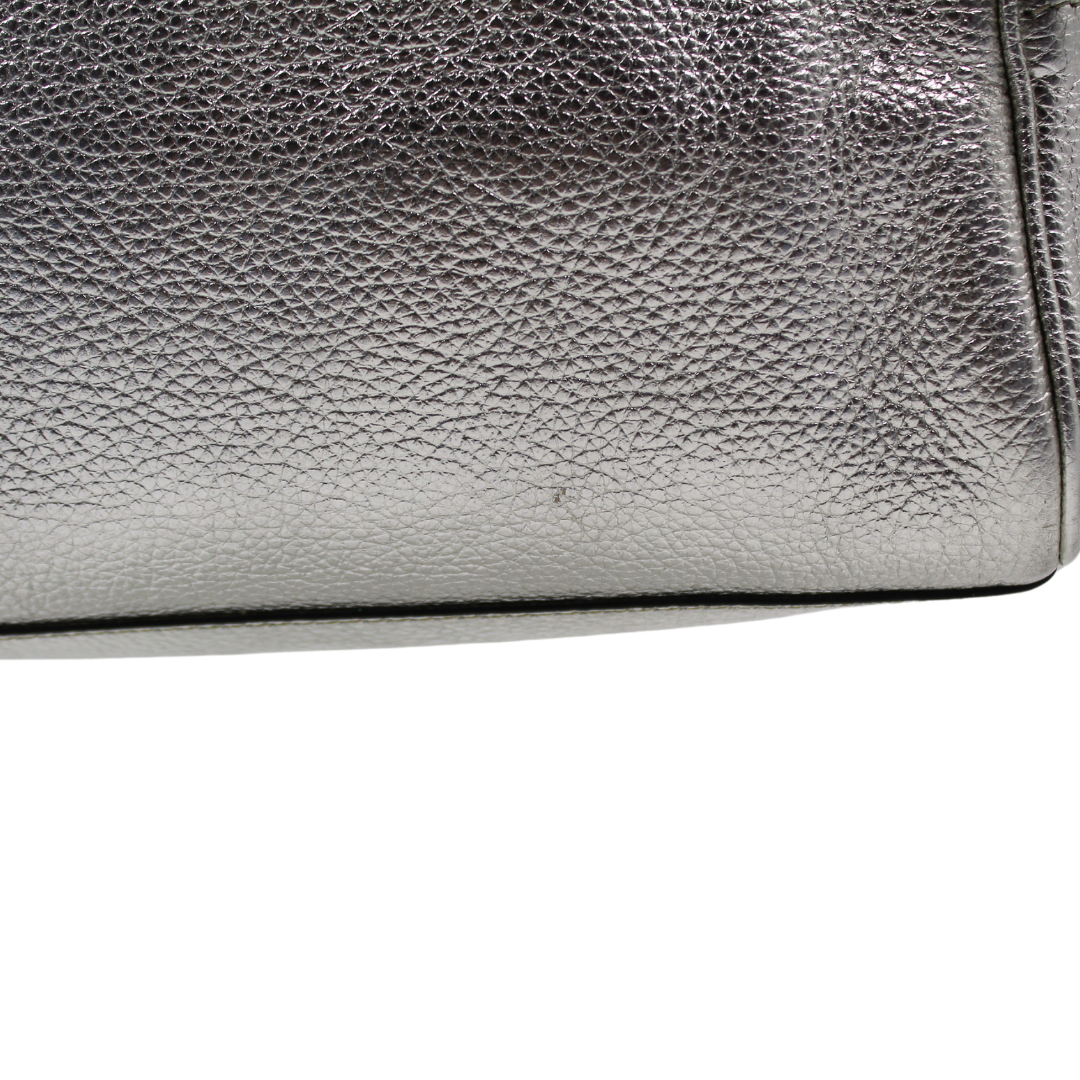 SaLouis Vuittonatore Ferragamo Crossbody Gancini