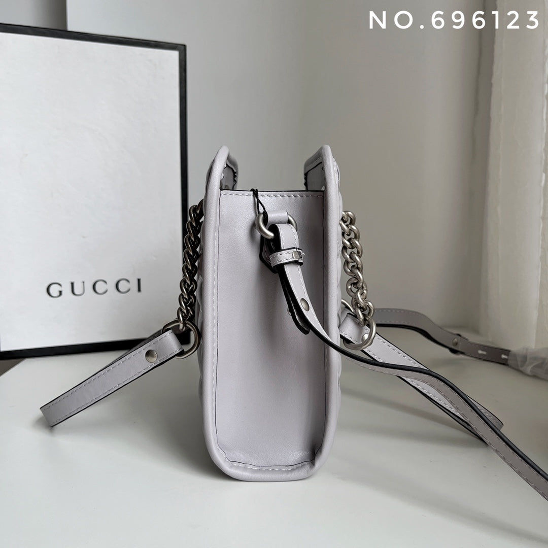 LB - New 1:1 rep Bag Gucci 499
